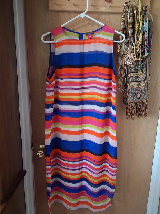 Vince Camuto Dresses & Skirts - Vince Camuto Striped Maxi Dress in Blue Size Small Like New